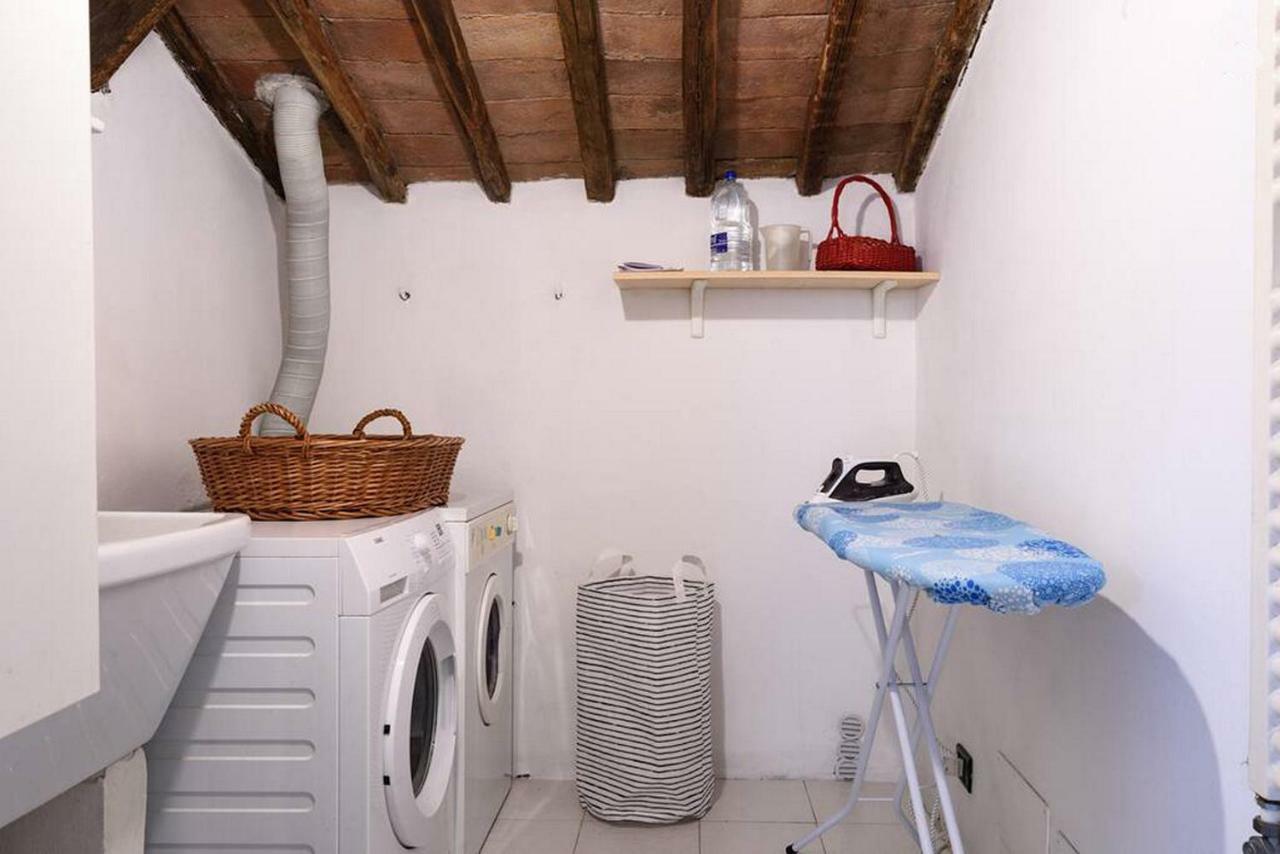 Apartamento Penthouse In Siena Near Piazza Del Campo Exterior foto