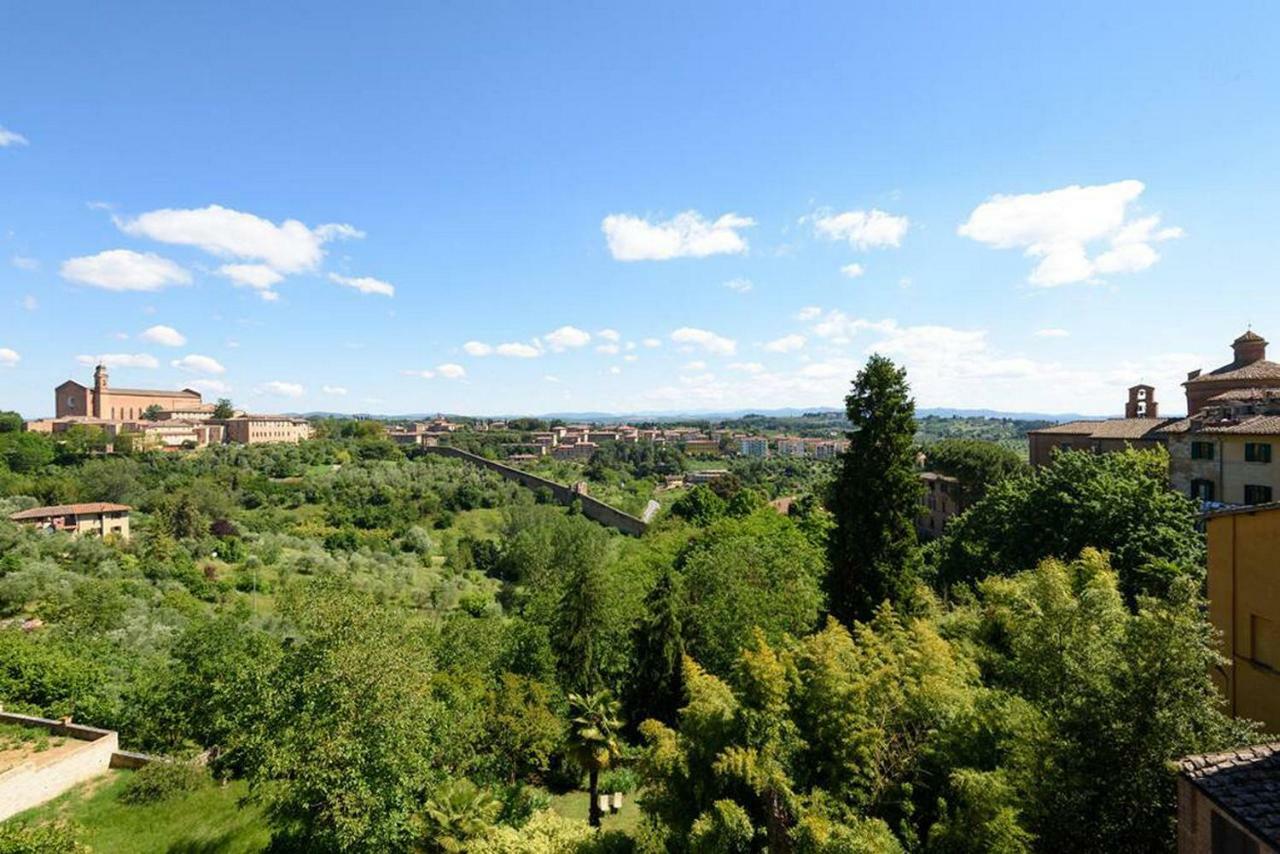 Apartamento Penthouse In Siena Near Piazza Del Campo Exterior foto
